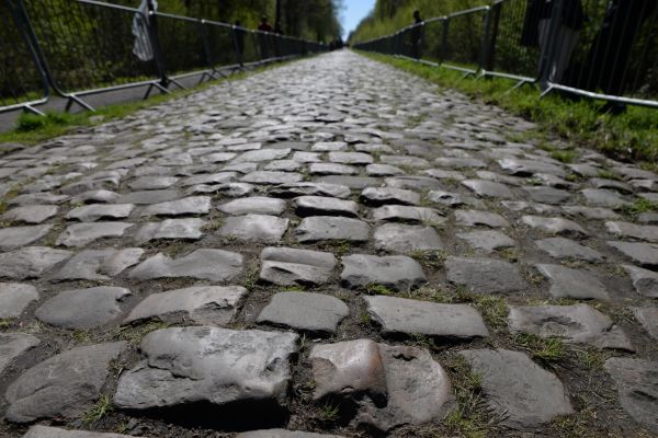 Cobblestone Installation in Arlington Heights