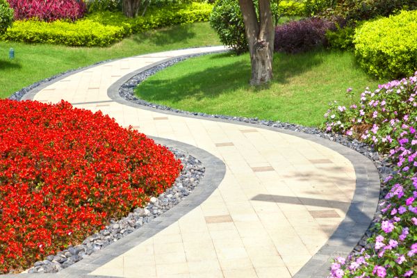Cost of Garden Walkway Installation in Arlington Heights