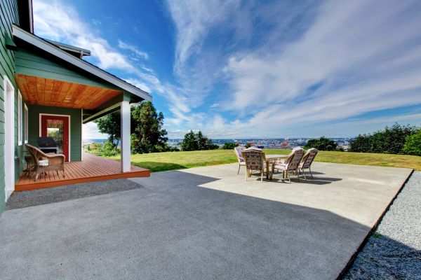 Backyard Paving in Arlington Heights