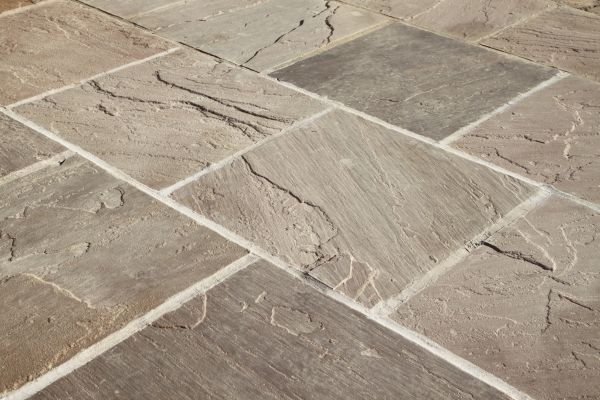 Cost of Paving Tile Installation in Arlington Heights
